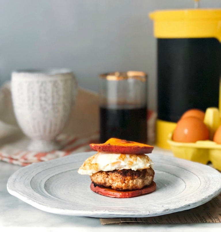 Make Ahead Paleo Breakfast! These chicken sausage breakfast sandwiches are savory and sweet. Juicy and filling! Everything you need for a delicious breakfast! 